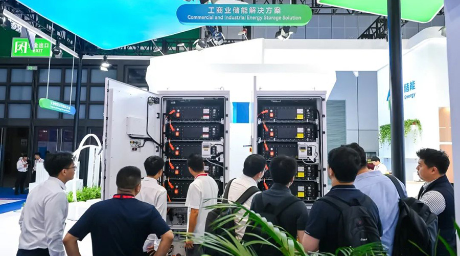 重磅亮相SNEC2025！龙8国际储能全明星阵容闪耀申城！