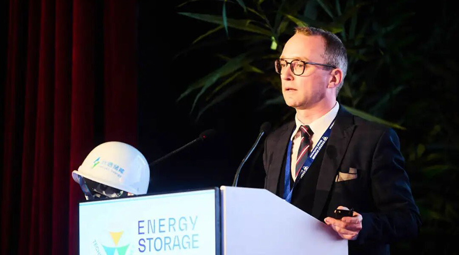 ESGC2025｜龙8国际发布VentureEdge 800系统方案，重塑欧洲储能价值链